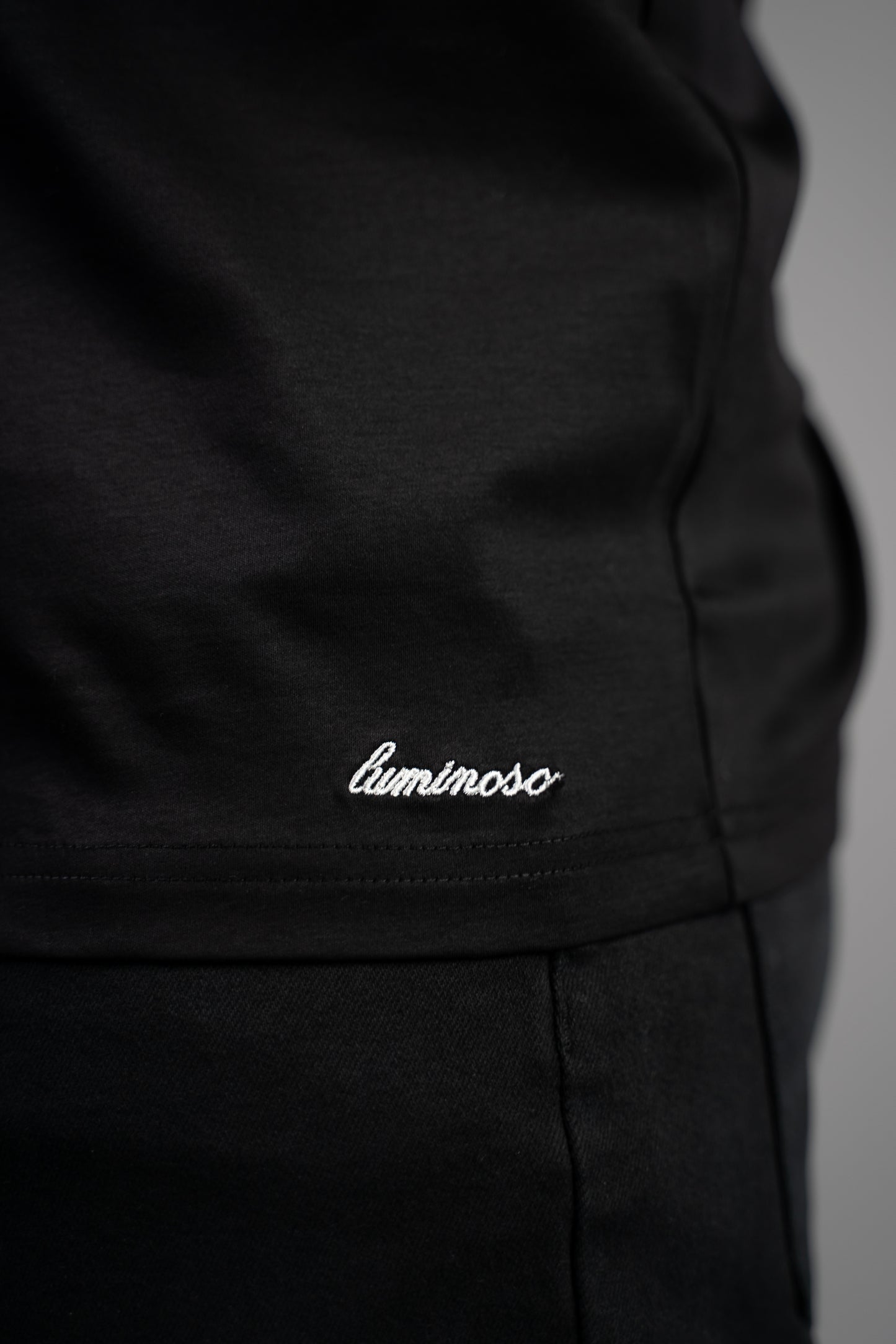 Outline Signature Luxe Tee