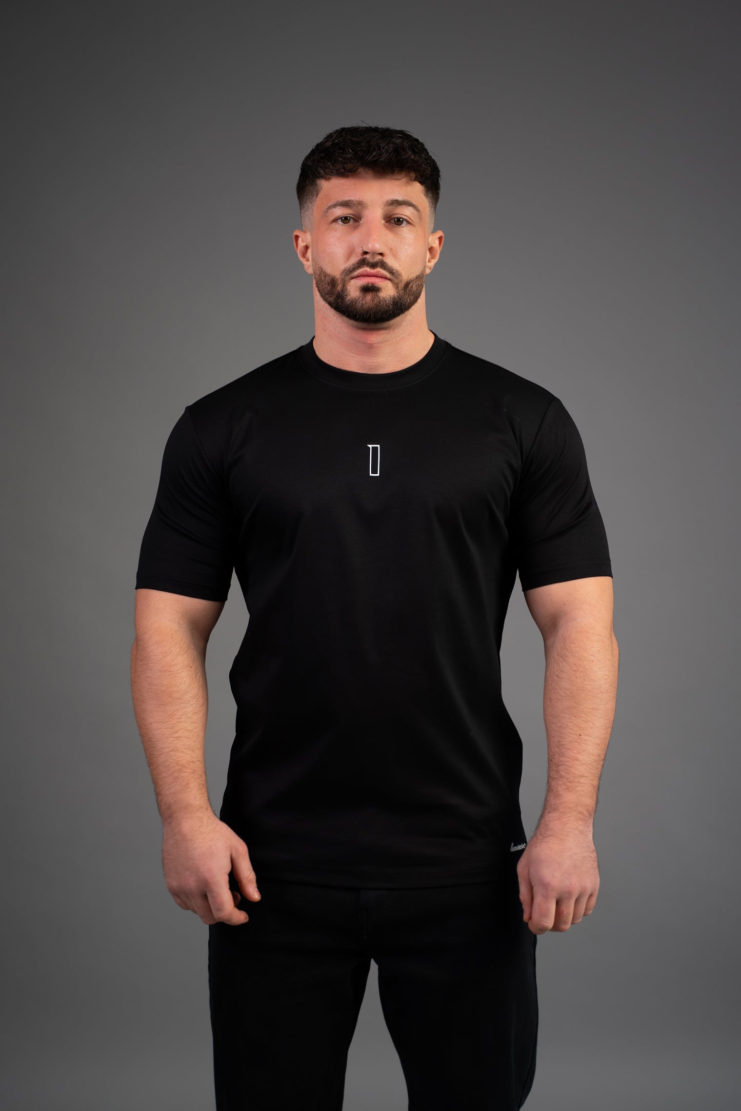 Outline Signature Luxe Tee