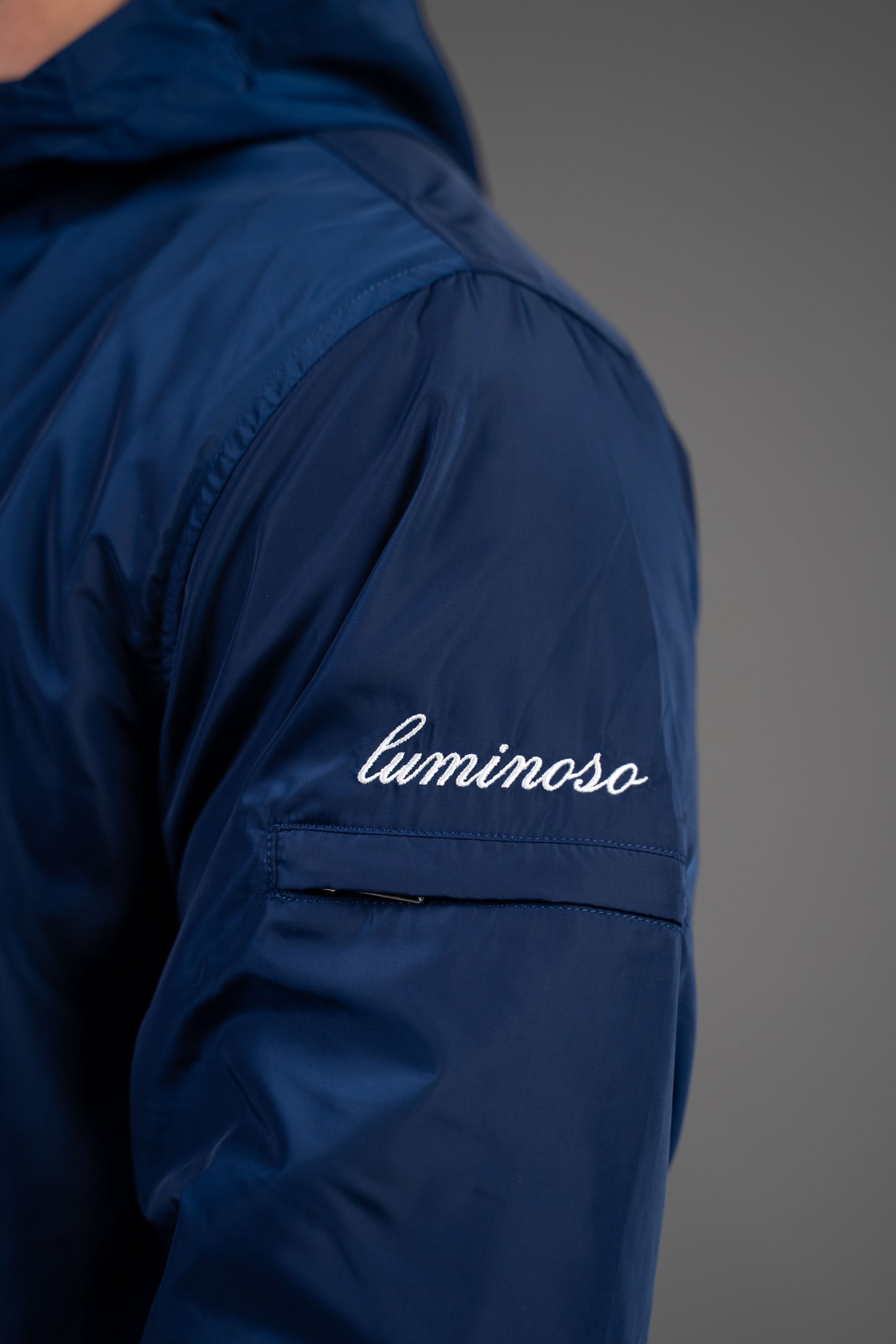 Signature WindBreaker Sapphire Blue